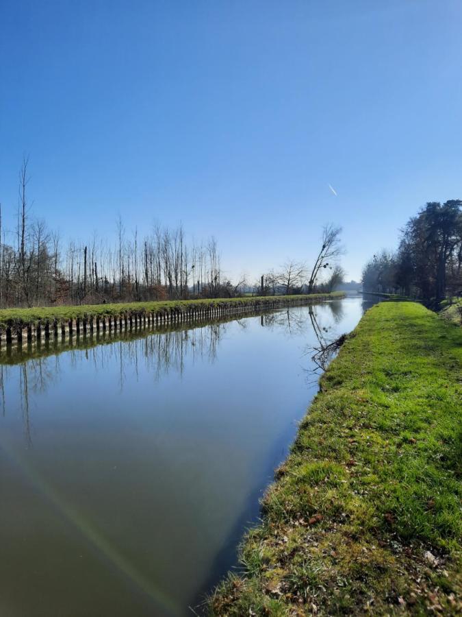 Autour Des Vignes B&B Herry ภายนอก รูปภาพ